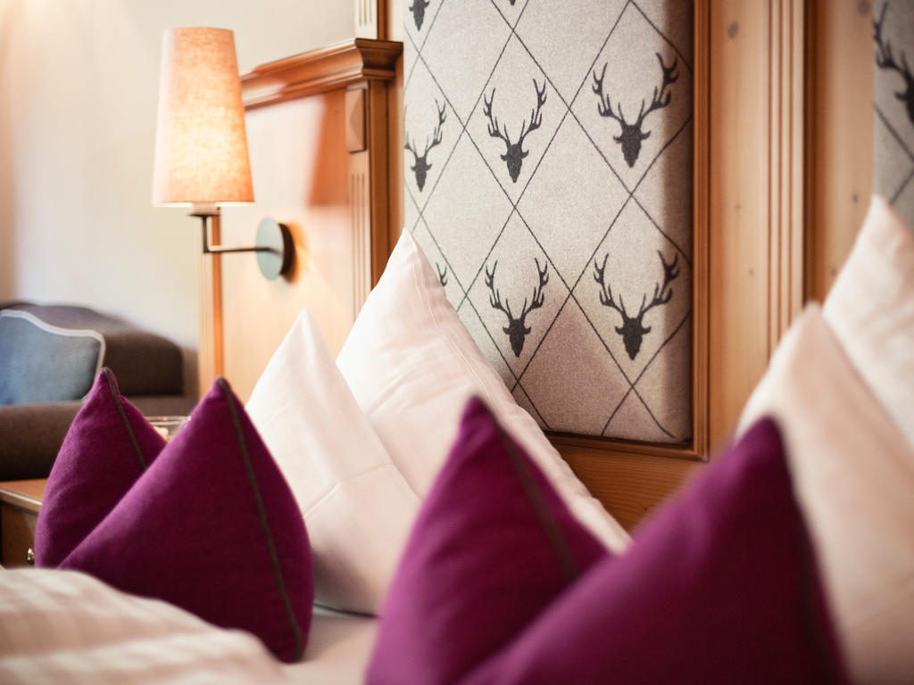 Hotel Forsthofgut Leogang Rum bild
