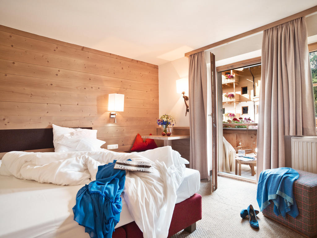 Hotel Forsthofgut Leogang Rum bild