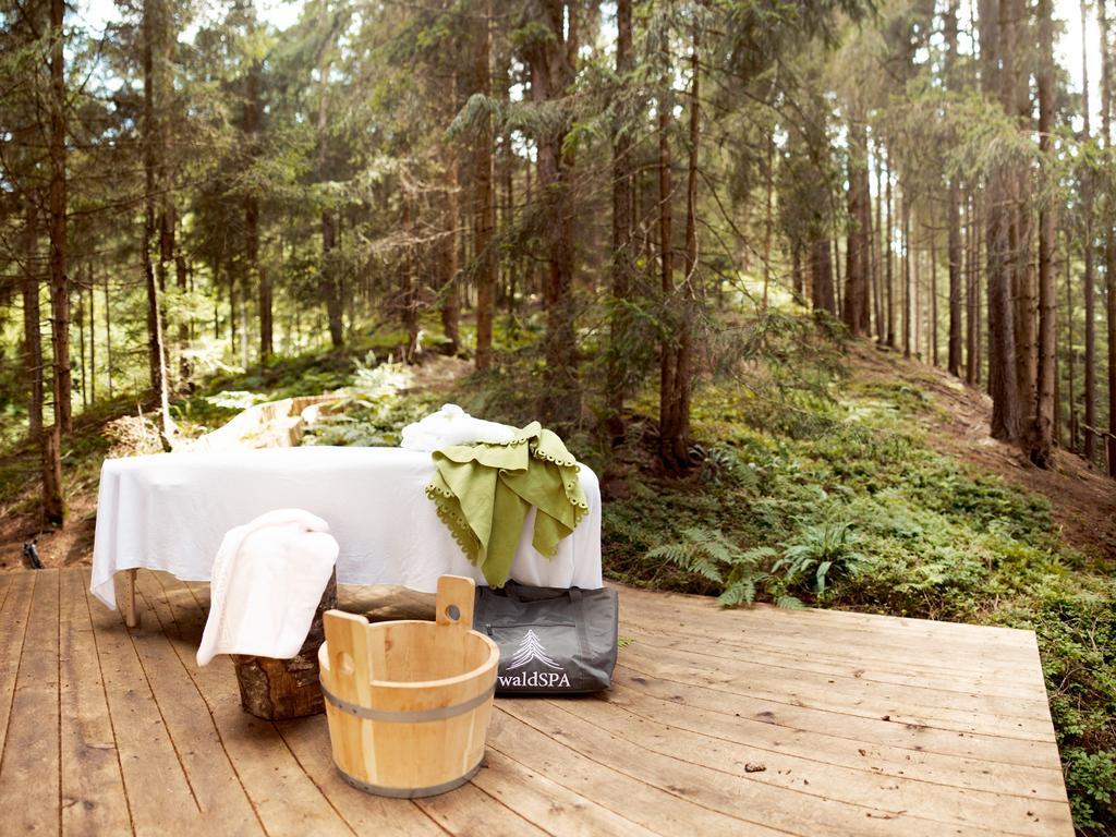 Hotel Forsthofgut Leogang Exteriör bild